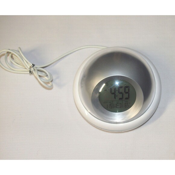 tech toyz Clock Date Temperature with 4 USB charging connectors Space Age Modern - Picture 3 of 7